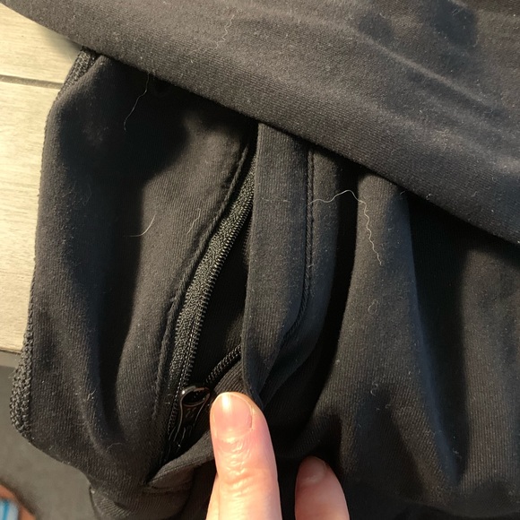 Lululemon Relaxed Jacket - Picture 5 of 8